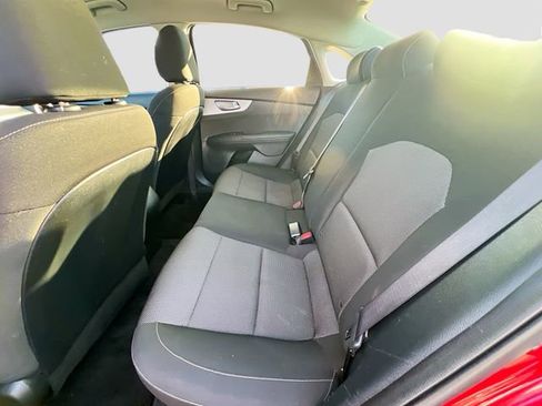 Used 2024 Kia Forte LXS w/ LXS Technology Package image 21