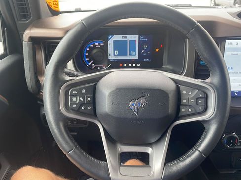 Used 2022 Ford Bronco Outer Banks AWD/4WD image 10