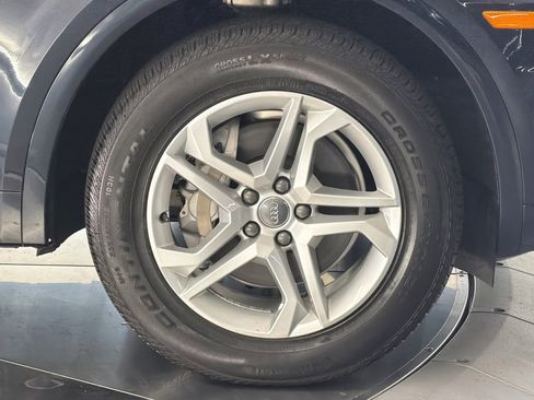Used 2019 Audi Q5 2.0T Premium w/ Convenience Package image 11
