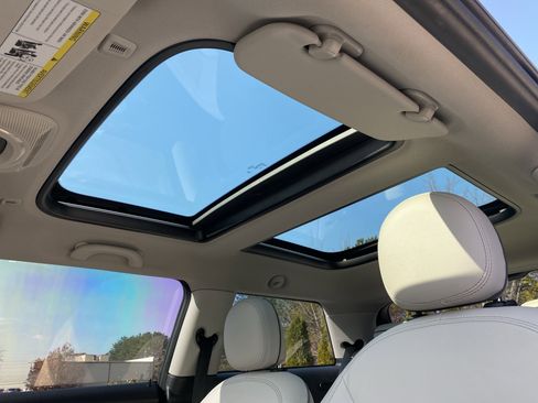 Used 2020 MINI Cooper S image 96