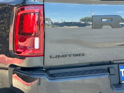 New 2025 RAM 3500 Limited image 26