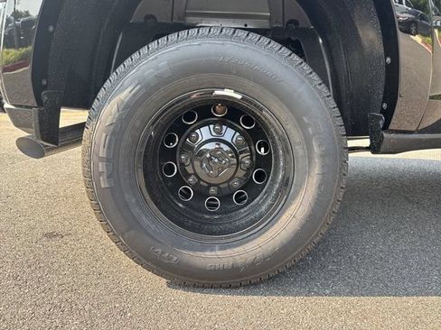 New 2026 RAM 3500 Limited AWD/4WD image 17