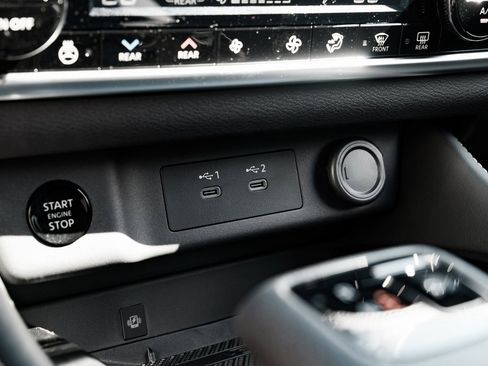 New 2026 Nissan Rogue Platinum w/ Platinum Premium Package image 16