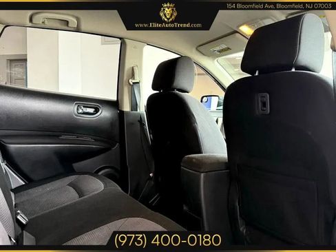 Used 2013 Nissan Rogue SV image 24