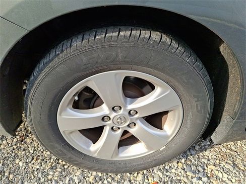 Used 2014 Toyota Sienna LE image 6