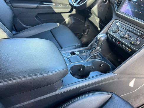 Used 2019 Volkswagen Atlas SE FWD image 51