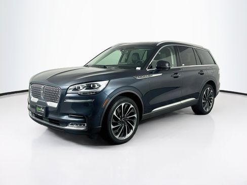 Used 2024 Lincoln Aviator Reserve w/ Equipment Group 201A AWD/4WD image 3