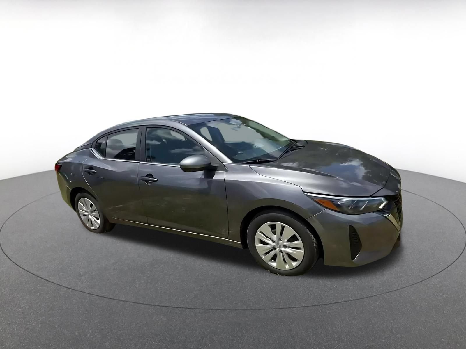Used 2025 Nissan Sentra S FWD image 2