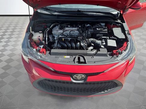 Used 2020 Toyota Corolla LE FWD image 29