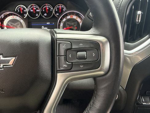 Used 2022 Chevrolet Silverado 1500 RST w/ Safety Package AWD/4WD image 37
