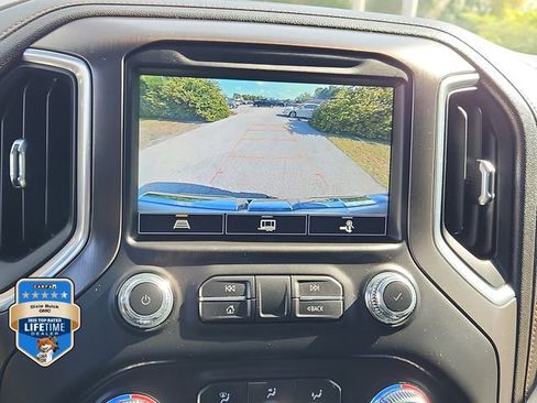 Certified 2021 GMC Sierra 1500 AT4 w/ AT4 Premium Package AWD/4WD image 29