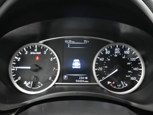 Used 2018 Nissan Sentra SV FWD image 14