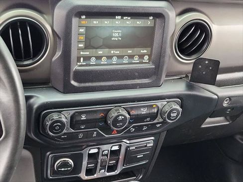 Certified 2019 Jeep Wrangler Unlimited Sport S AWD/4WD image 10