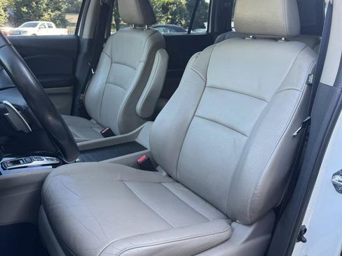 Used 2016 Honda Pilot Touring image 13