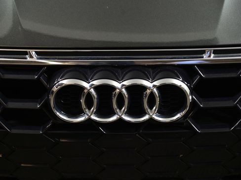 Certified 2021 Audi A5 2.0T Premium w/ Convenience Package image 17