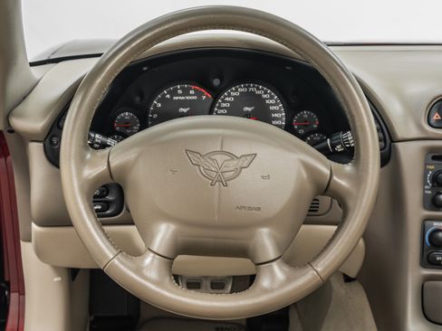 Used 2003 Chevrolet Corvette Convertible w/ Preferred Equipment Group1 RWD image 15