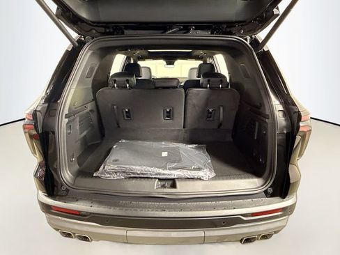 New 2026 Chevrolet Traverse LT w/ Sun and Wheel Package image 30