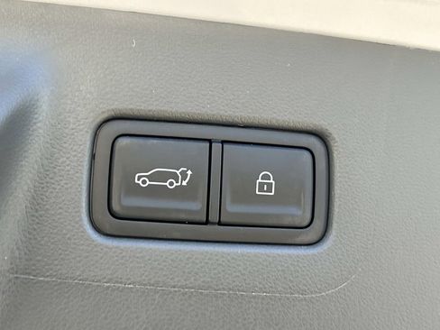 New 2026 Hyundai Santa Fe SE image 13