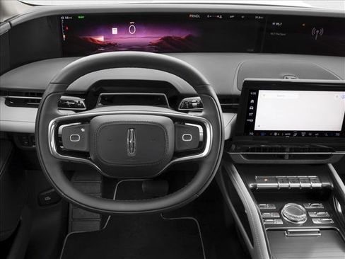 New 2026 Lincoln Nautilus Premier AWD/4WD image 4