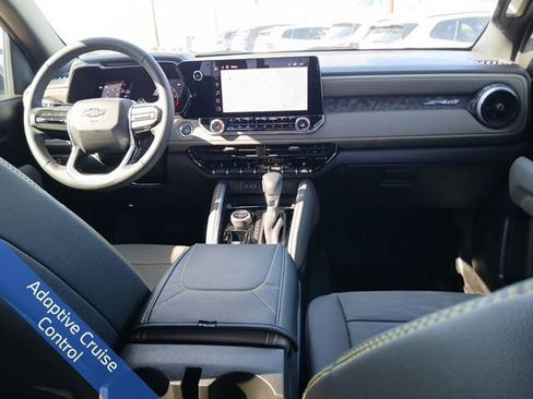 Used 2026 Chevrolet Colorado ZR2 w/ Technology Package image 12