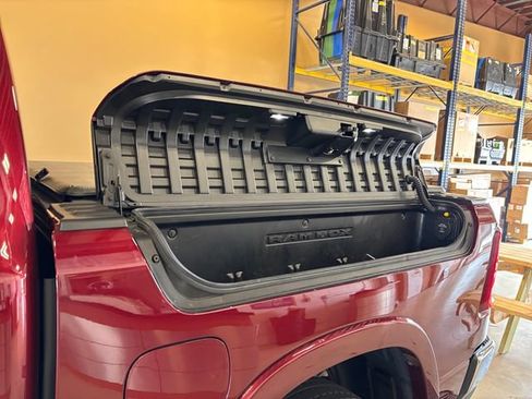 Used 2025 RAM 1500 Limited AWD/4WD image 27