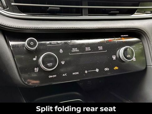 Used 2024 INFINITI QX60 Luxe image 36