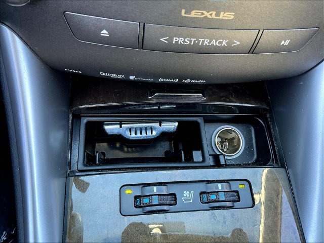 Used 2013 Lexus IS 250C RWD image 17