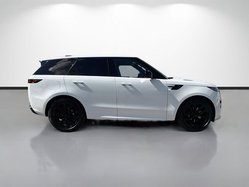 New 2027 Land Rover Range Rover Sport Dynamic SE AWD/4WD image 6