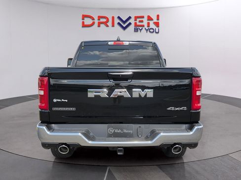 New 2026 RAM 1500 Big Horn AWD/4WD image 4