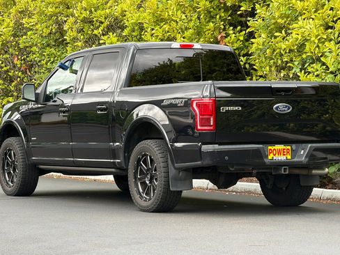 Used 2016 Ford F150 Lariat w/ Equipment Group 502A Luxury AWD/4WD image 6