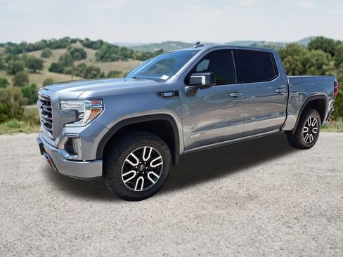 Used 2021 GMC Sierra 1500 AT4 w/ AT4 Value Package AWD/4WD image 3