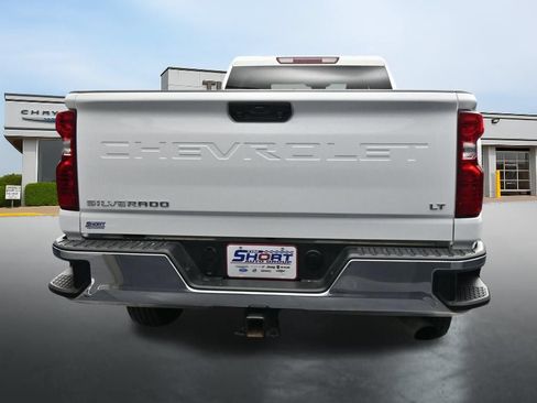 Used 2025 Chevrolet Silverado 2500 LT w/ Convenience Package AWD/4WD image 4