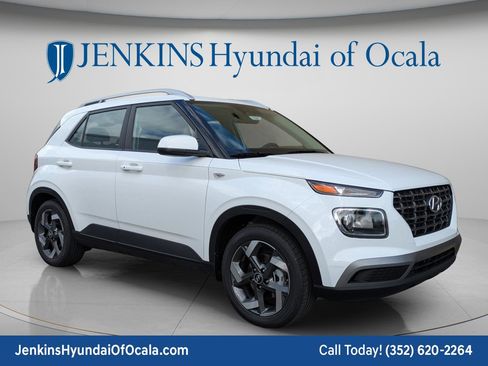 New 2026 Hyundai Venue SEL image 11