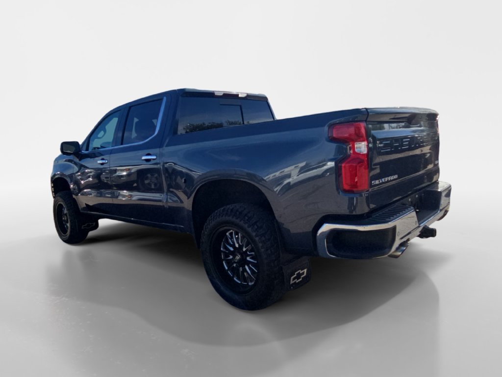 Used 2020 Chevrolet Silverado 1500 LTZ w/ LTZ Plus Package AWD/4WD image 3