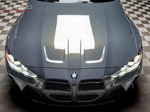 Used 2025 BMW M3 w/ M Carbon Exterior Package RWD image 74