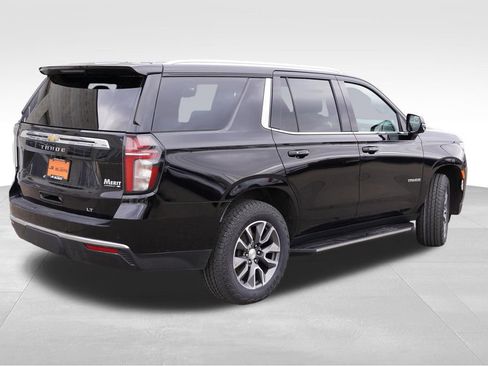 Used 2022 Chevrolet Tahoe LT w/ LT Signature Package AWD/4WD image 5