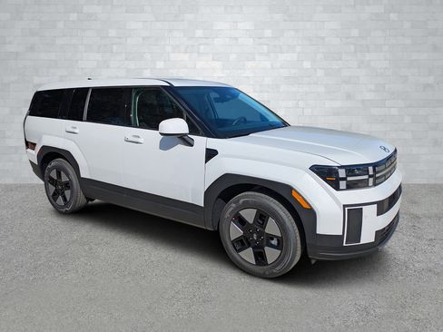 New 2026 Hyundai Santa Fe SE image 1