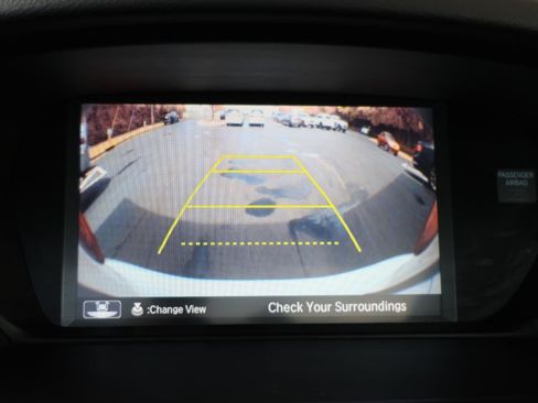 Used 2016 Acura TLX FWD image 17