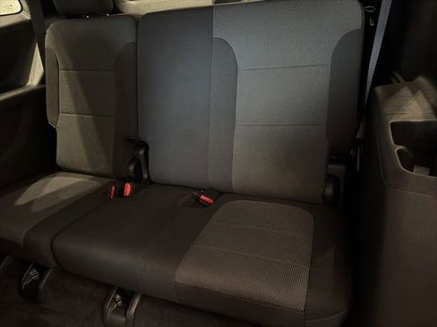 Certified 2023 Chevrolet Traverse LT image 14