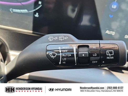 Used 2025 Kia Sportage EX w/ Premium Package FWD image 26