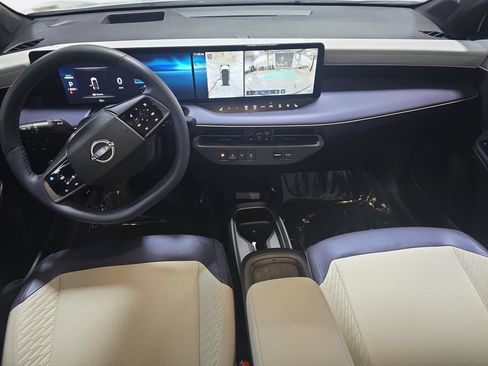 Used 2026 Nissan Leaf Platinum+ w/ Cargo Package (Platinum+) FWD image 9
