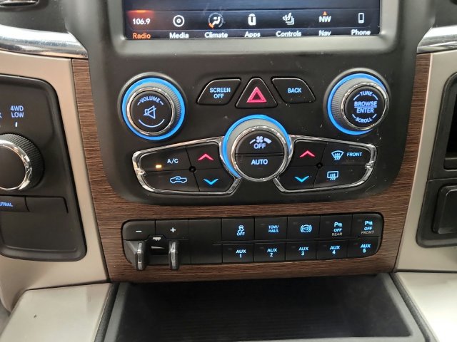 Used 2018 RAM 2500 Laramie w/ Snow Chief Group AWD/4WD image 55