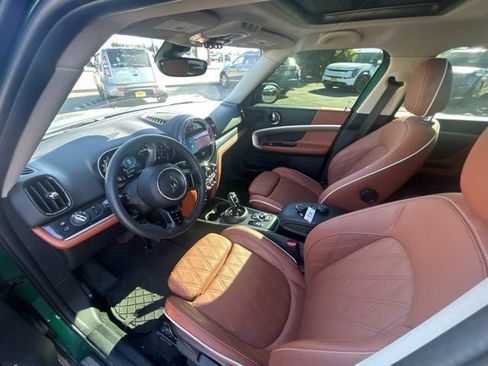 Used 2024 MINI Cooper Countryman S w/ Signature Upholstery Package AWD/4WD image 8