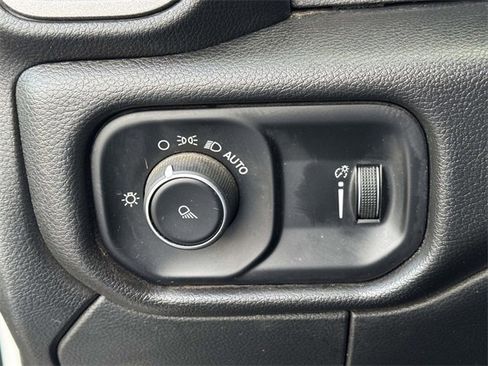 Used 2021 RAM 2500 Tradesman image 11