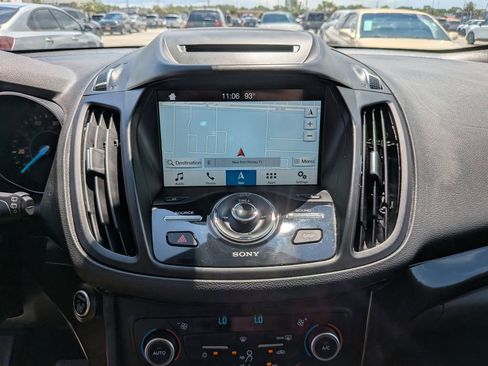 Used 2018 Ford Escape Titanium AWD/4WD image 26