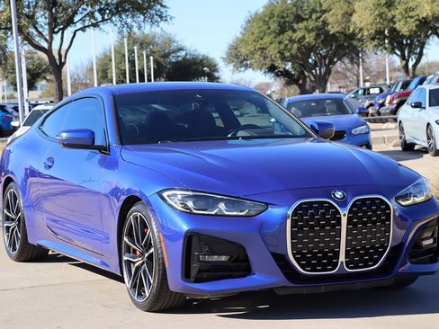 Used 2021 BMW 430i Coupe w/ M Sport Package image 2
