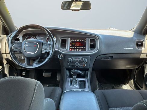 Used 2022 Dodge Charger GT RWD image 10