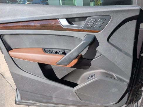 Used 2018 Audi Q5 2.0T Premium Plus image 29