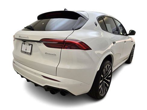 New 2025 Maserati Grecale Modena image 7