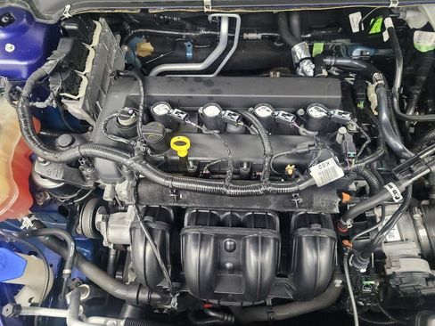 Used 2016 Ford Fusion SE image 30